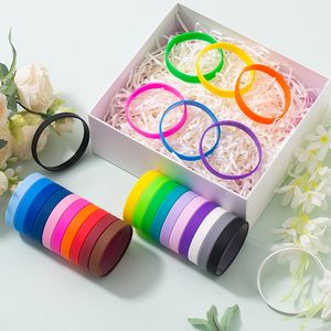 CYCLUSIVE 20 ชิ้น สร้อยข้อมือยางซิลิโคนยืดหยุ่น สีพื้น ของขวัญสำหรับทุกเพศ - Product Image 1