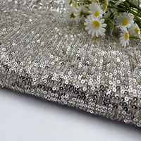 Tissu Textile à Rayures de Paillettes Multicolores de 3 mm pour Robes de Mariée, Sacs, Vêtements - Tissu Lourd et Respirant pour Confection de Vêtements