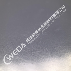Lámina de Indio In99.995 100x100x0.1mm 100x100x0.2mm Material Termoconductor de Alta Pureza 99.995% para Chips Semiconductores - Product Image 3