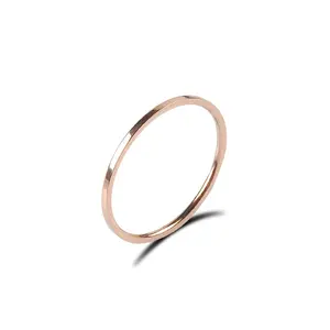 Junção feminina de aço inoxidável, 1mm, empilhamento de anéis de banda lisa, confortável, tom rosa dourado prateado