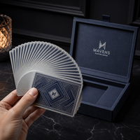 Boîte Cadeau Personnalisée de Cartes à Jouer de Luxe Bleu Marine et Argent pour la Famille, 52 Cartes Oracle en Carton Premium, Écologiques, Durables et Personnalisables