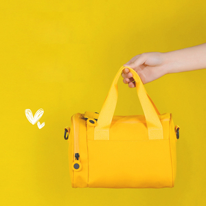Sac de voyage de luxe pour enfants à grande capacité, sac de sport en polyester résistant à l'eau avec sangle réglable, pour le yoga, la remise en forme, la salle de sport - Product Image 4