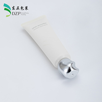 Tube souple vide en PE pour soins de la peau 30-80ml, capuchon sculptural argenté 30mm, emballage compressible, surface brillante, crème teintée sensation légère