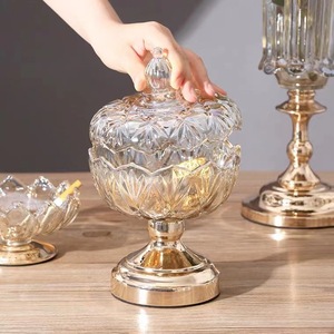 Luxuriöses Kristallglas-Bonbonglas mit Deckel im Europäischen Stil Wohnzimmer Couchtisch Aufbewahrungsbehälter Dekoratives Heim-Organizer-<span class=keywords><strong>Set</strong></span> - Product Image 1