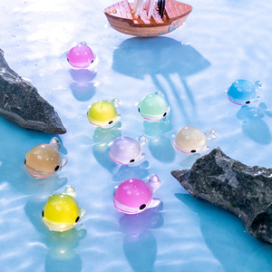 Figuras de Delfines de Resina Luminosas, Miniaturas de Delfines que Brillan en la Oscuridad para Micro Jardín de Hadas, Paisaje, Acuario - Product Image 2