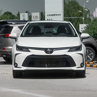 Toyota Corolla D-4T d'occasion, berline blanche pour passagers, provenant de Chine1