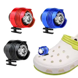 공장 가격 2pcs LED 조명 Crocs 신발 매력 충전식 헤드 라이트 장식 croc 신발