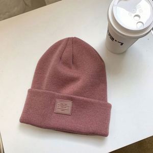 Vente en gros de bonnets personnalisés unisexes avec logo personnalisé, design personnalisé, broderie, bonnets en tricot - Product Image 6