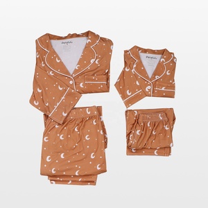 Ropa de estar por <span class=keywords><strong>casa</strong></span>, pijamas de bambú a juego para toda la familia, ropa de dormir para niños, moda estampada, venta al por mayor, conjunto de ropa de <span class=keywords><strong>casa</strong></span> para bebé, verano y otoño - Product Image 2