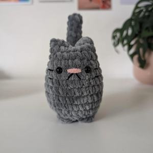 2025 nuevo diseño niños animales regalos Mini mano ganchillo gato juguetes 100% algodón hecho a mano suave y cómodo alto Amigurumi <span class=keywords><strong>Kitty</strong></span> - Product Image 3