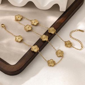 Commercio all'ingrosso della fabbrica di moda transfrontaliera buddhismo <span class=keywords><strong>simbolo</strong></span> delle donne oro 18K cinque foglie collana di fiori di moda ciondolo collane - Product Image 5