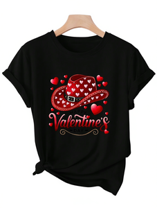 T-shirt da donna occidentale per San Valentino, a maniche corte, girocollo, con stampa di cuore e cappello da cowboy, elegante, primaverile/estivo, casual e alla moda - Product Image 1