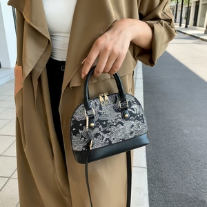 Sac à bandoulière 2026 Oriental Beauty pour femme – Sac à main de luxe tendance en forme de coquille, par un créateur renommé - Product Image 6