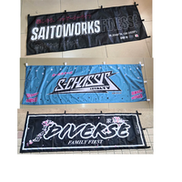 Drapeau de garage de style JDM imprimé numériquement double face de haute qualité avec logo personnalisé et matériau en polyester tricoté