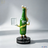 Patung Maskot Kartun FRP Fiberglass Custom OEM ODM, Patung Botol Bir untuk Dekorasi Luar Ruangan di Mal, Bar, Restoran, Taman