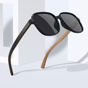 Nuevas llegadas populares Gafas de Sol de moda Unisex cuadrado PC Marco Gafas de sol UV400 Lentes polarizadas Logotipo personalizado Gafas de Sol de madera - Product Image 3