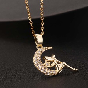 2025 nueva moda chica delicado collar oro <span class=keywords><strong>estrella</strong></span> y Luna circón colgante collar latón oro collar único para mujeres - Product Image 3