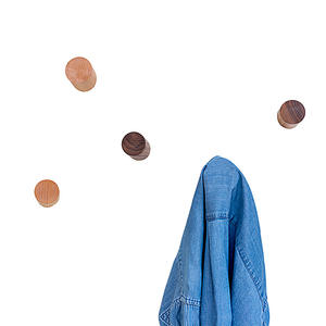 Crochet de manteau en bois massif créatif en bois de noyer noir et de hêtre à un niveau sans trace adhésif montage mural usine en gros - Product Image 5