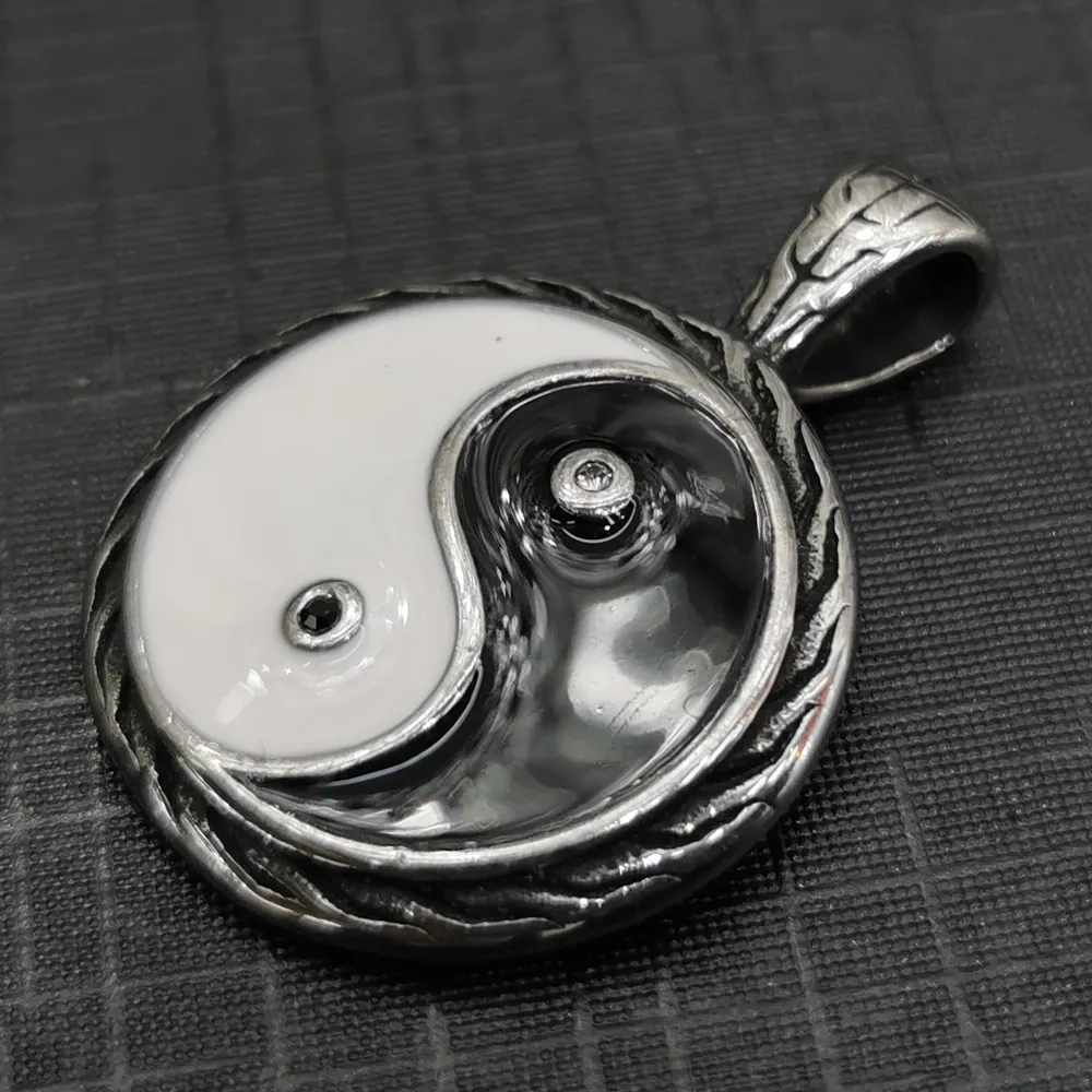Ciondolo Yin Yang filosofia cinese simbolo taoista talismano Taichi Bagua ciondolo con ciondolo in acciaio inossidabile curativo rotondo