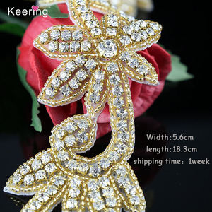 Le celebrità africane <span class=keywords><strong>Online</strong></span> cuciono a caldo su Applique in argento oro rosa con fiori di strass per WRA-304 di abbigliamento - Product Image 3