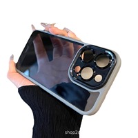 Étui de téléphone portable PC magnétique simple de luxe haut de gamme pour iPhone 15 Pro Max 14 et 16 avec lentille en métal et sensation haut de gamme