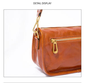 Sac seau en cuir véritable fait main, vintage et polyvalent, en cuir de vachette pleine fleur tanné végétal, à porter à l'épaule ou en bandoulière – Nouveauté très prisée - Product Image 5