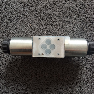 Vanne de commande directionnelle hydraulique Rexroth 4WE 6 J6X EG24N9K4 Allemagne - Product Image 1