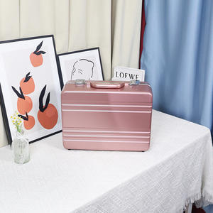 Boîte à outils en aluminium Obox 30L, portable, finition rose gold poli, pour instruments de précision et échantillons - Product Image 1