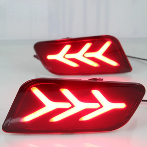 ไฟสะท้อนแสง LED สำหรับกันชนหลังรถยนต์ 12V สำหรับ <span class=keywords><strong>Ford</strong></span> <span class=keywords><strong>Everest</strong></span> ปี 2016 2017 2018 2019 2020 ไฟเบรกอัตโนมัติ 3 ฟังก์ชั่น แบบไดนามิก - Product Image 4