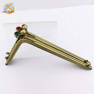 Costura en forma de L DIY hecho a mano metal Kiss Lock clip monedero marco hardware bolsa accesorios latón monedero marco - Product Image 1