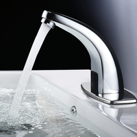 Robinet d'eau de lavabo infrarouge intelligent en acier inoxydable bon marché Robinets de salle de bain et de douche à capteur automatique sans contact