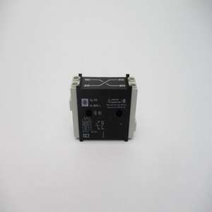 VZ7 660V 12A nuevo controlador de programación PLC de automatización Industrial de almacén listo Original - Product Image 1