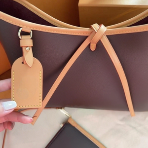 คลาสสิกกระเป๋าใต้วงแขนสีบล็อกสีโมโนแกรมชุดกระเป๋าแม่และลูกกระเป๋าสะพายไหล่ลายโมโนแกรมหรูหราโลโก้ออกแบบได้ตามต้องการ - Product Image 6