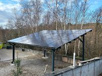 Structure de carport solaire personnalisée pour station de recharge de véhicules électriques, abri de stationnement photovoltaïque avec structure en aluminium