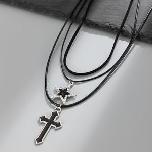 Juego de 3 Collares con Colgante de Estrella/Cruz con Incrustaciones de Diamantes de Imitación Estilo Hip Hop para Hombre, Cadenas de Clavícula Punk, Accesorios de Joyería, Regalo - Product Image 4