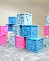 Moule en silicone personnalisé pour la fabrication de savons et de bougies, design bébé garçon ou fille, 4 cavités, petits blocs pour bébé, fait main, compatible lave-vaisselle