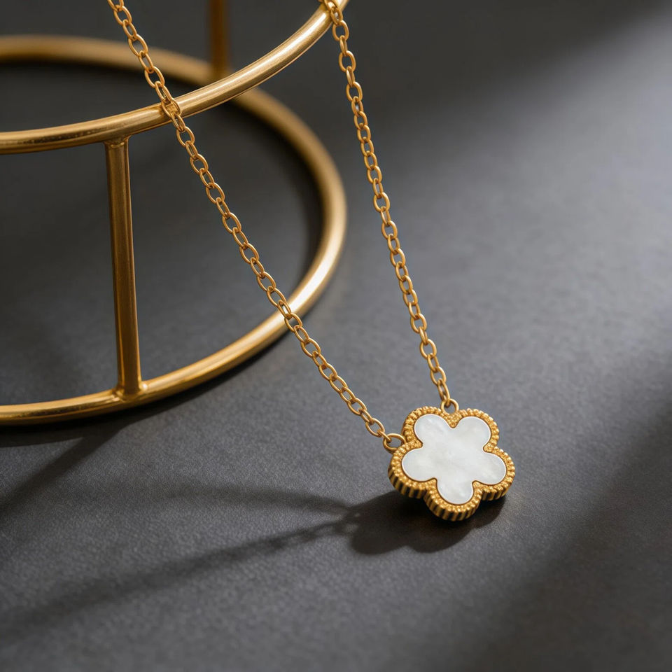 Elegant Lady's Lucky Clover Pendant Necklace, Trendy Gold-Plated Copper ...