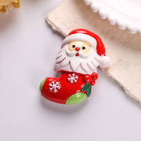 Aimants de réfrigérateur en résine peints à la main pour Noël avec effet pailleté et neige, décorations 3D assorties Père Noël, bonhomme de neige, maison, arbre