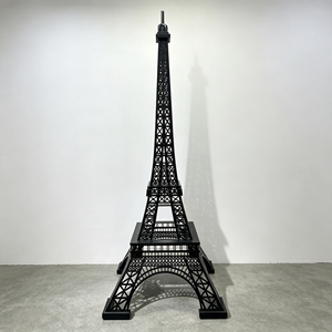 Grande sculpture en métal de la <span class=keywords><strong>Tour</strong></span> <span class=keywords><strong>Eiffel</strong></span>, modèle de la <span class=keywords><strong>Tour</strong></span> de Paris pour l'extérieur et l'intérieur, idéal pour la décoration de centres commerciaux, d'hôtels, d'événements et de paysages. - Product Image 6