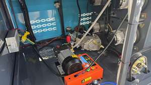 Nettoyeur de rue Grande balayeuse de route électrique Balayeuse de sol pour l'extérieur - Product Image 3