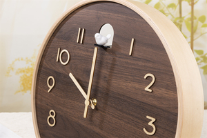 2025 nouveaux produits de conception <span class=keywords><strong>en</strong></span> <span class=keywords><strong>bois</strong></span> de pin fait décor à la maison <span class=keywords><strong>horloge</strong></span> murale <span class=keywords><strong>en</strong></span> <span class=keywords><strong>bois</strong></span> <span class=keywords><strong>coucou</strong></span> <span class=keywords><strong>horloge</strong></span> - Product Image 6