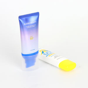 Écran solaire en forme d'arc en plastique personnalisable/<span class=keywords><strong>baume</strong></span> à lèvres/tube de crème pour les mains Emballage Flip Top Cap Impression numérique Options de logo de marque - Product Image 1