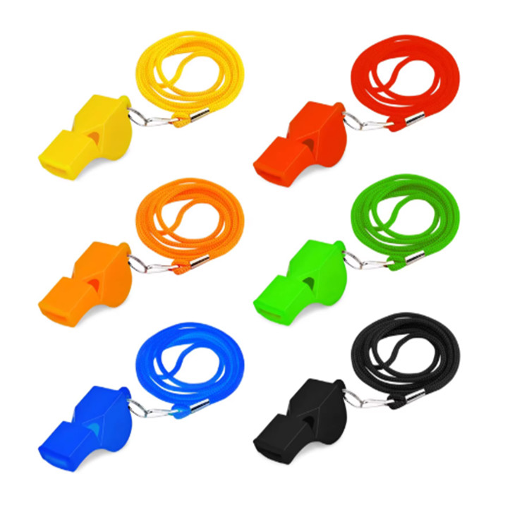 Blanc, rouge, bleu, vert, jaune