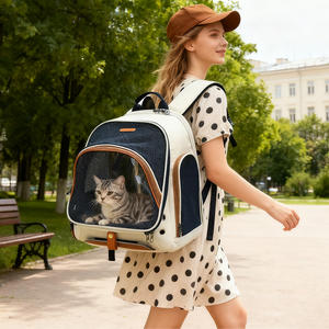 Sıcak Satış Moda Evcil Hayvan Taşıma Sırt Çantası Açık Hava Fermuarlı File Köpek Kedi Sırt Çantası Lüks Nefes Alabilen Oxford Evcil Hayvan Taşıma Sırt Çantası - Product Image 1