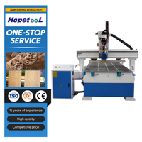 Machine de routeur CNC en bois d'approvisionnement d'usine routeur CNC avec changeur d'outils automatiques linéaires 8 outils