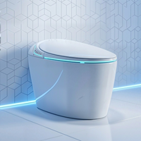 Ensemble de toilettes intelligentes électriques avec bidet intégré, siège antibactérien, toilettes électroniques modernes pour projets résidentiels privés