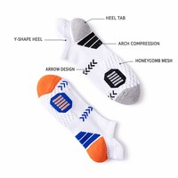 Chaussettes de sport pour jeunes en tricot d'automne personnalisées OEM, anti-bactériennes, respirantes, confortables, à séchage rapide, absorbant la transpiration, en polyester et élasthanne