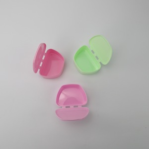 Portable <b>Denture</b> Case LK-408 For Children Orthodontic Braces Small Oral Storage <b>Box</b> PP Material One Compartment - Product Image 1