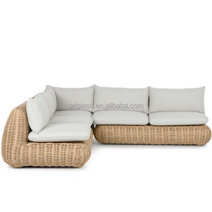 Juego de Sofás de Ratán Redondos Duraderos con Cojines Suaves para Patio Exterior de Diseño de Lujo - Product Image 4