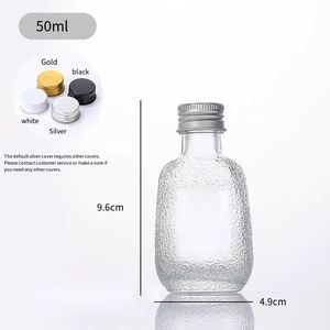 Garrafa de Vidro Vazia Pequena de 200ml para Vinho Caseiro com Padrão Glacial Verde e Tampa Rosqueada - Product Image 5